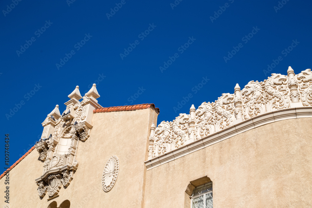 Naklejka premium Iconic Lensic Theater downtown Santa Fe