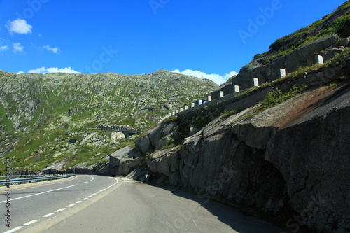 Serpantinen am Grimselpass photo