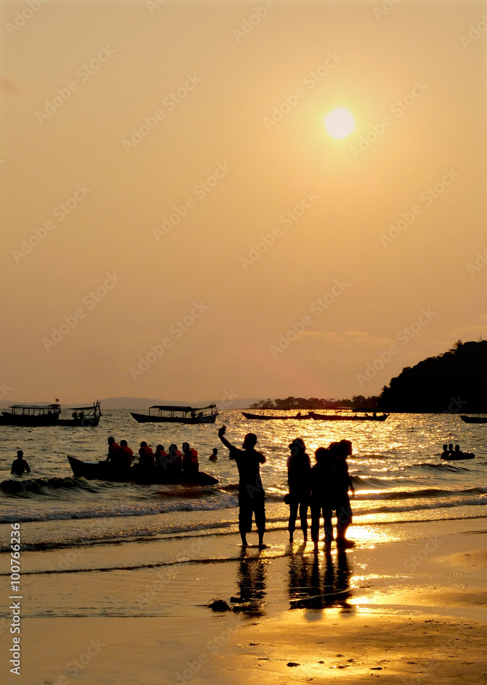 Fototapeta premium Sihanoukville beach at Sunset, Cambodia