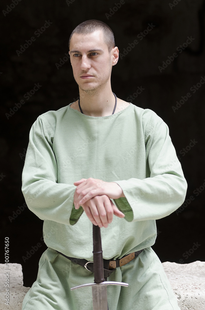 Φωτογραφία king with sword