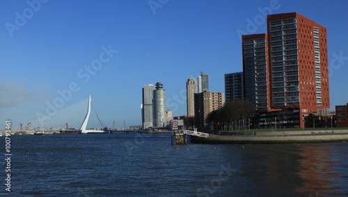 Rotterdam  Blick von Katendrecht   ber die Maas in Richtung Innenstadt