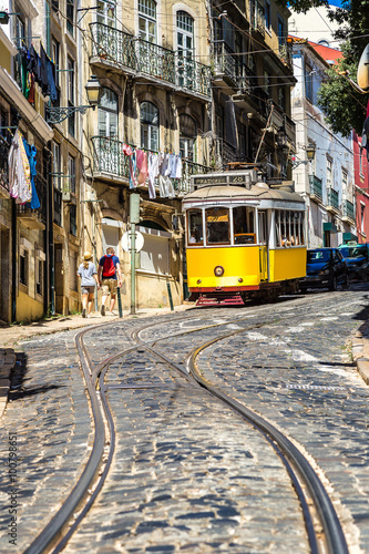 Canvas Print Lisbon tram