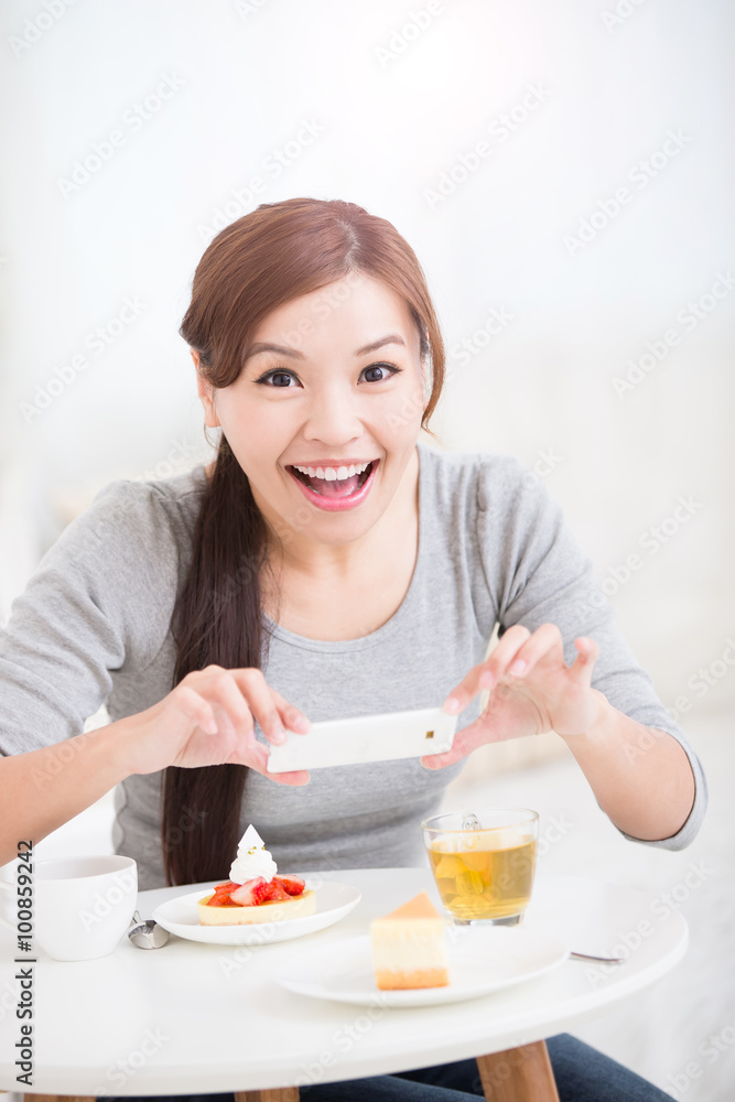 happy young woman take picture happy young woman take picture