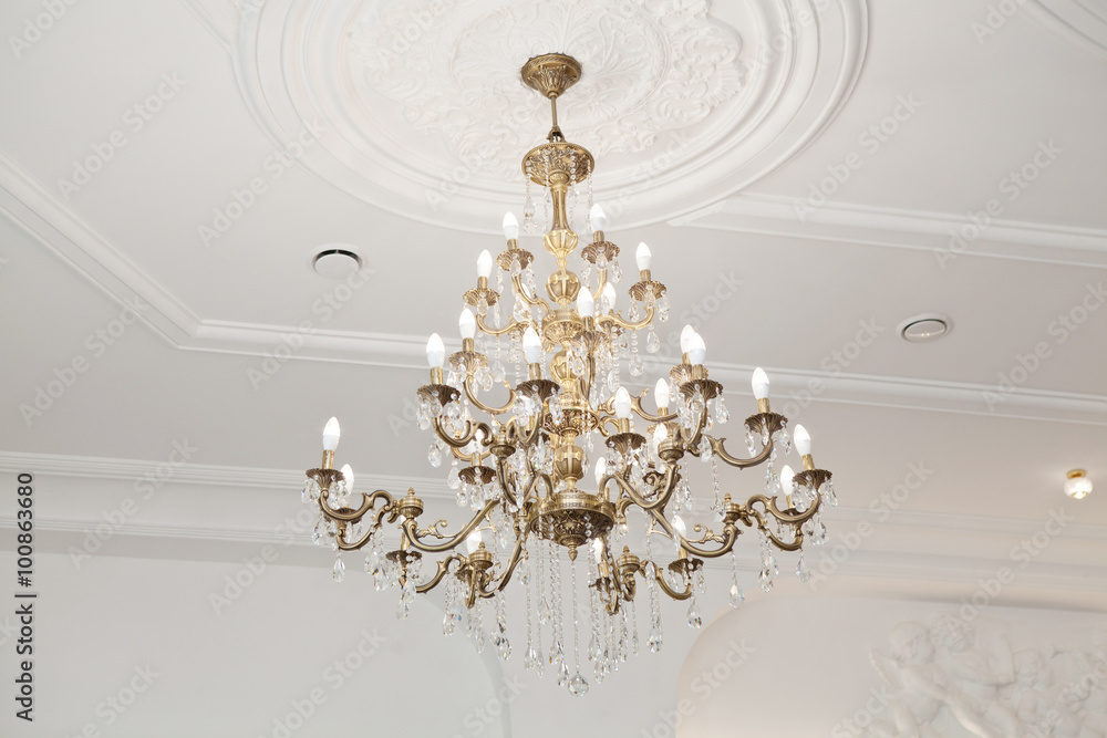 Elegant classic chandelier Elegant classic chandelier