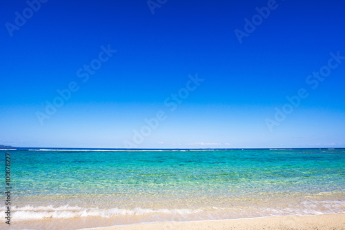 沖縄のビーチ・根路銘海岸 