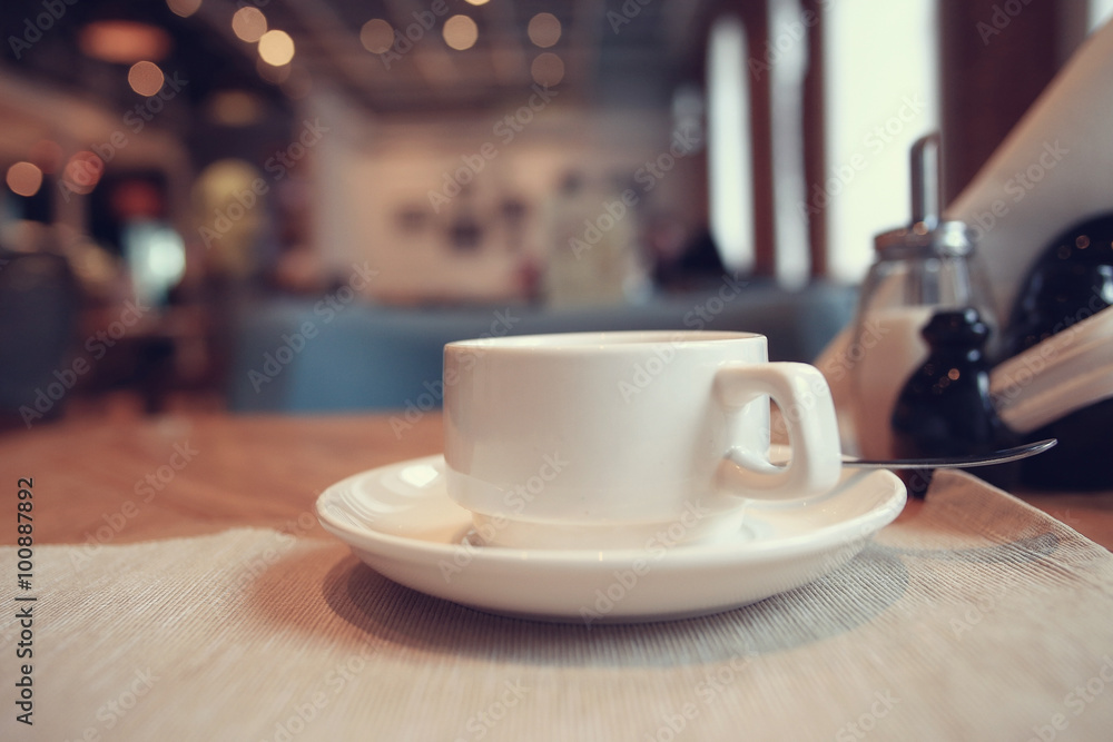 Fototapeta Herbata śniadaniowa w kawiarni?