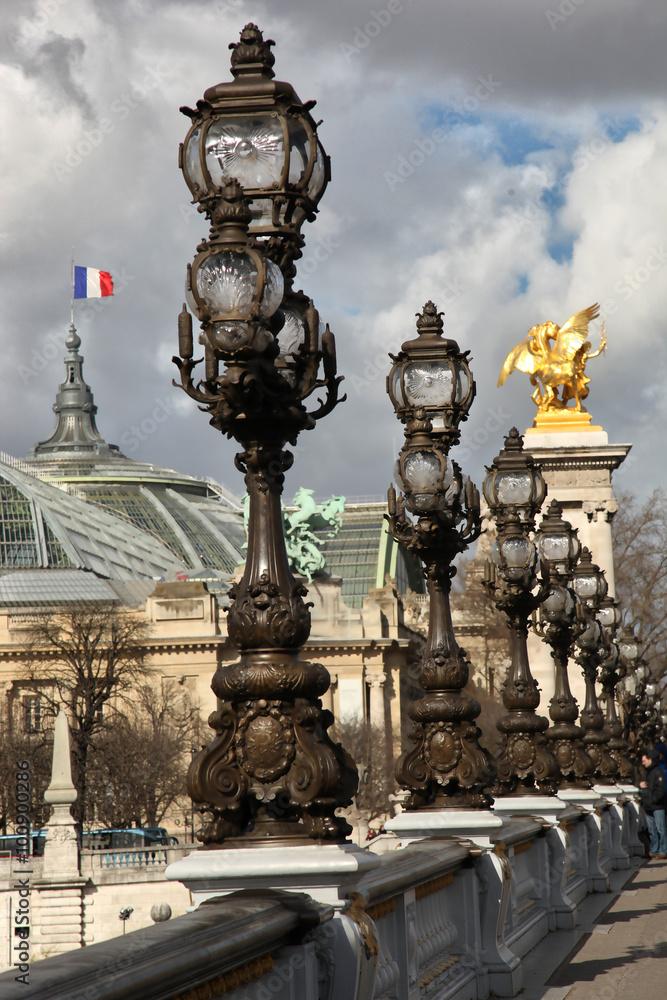 Lamp post in Paris