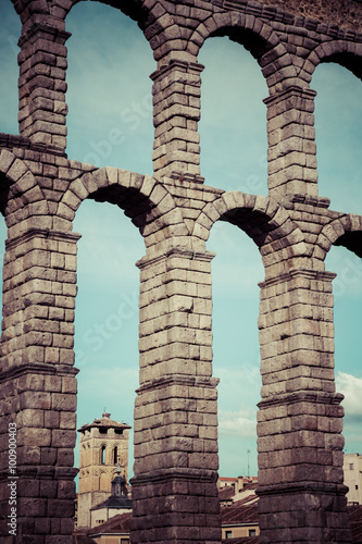 Murais de parede Roman aqueduct bridge of Segovia, Castilla Leon, Spain