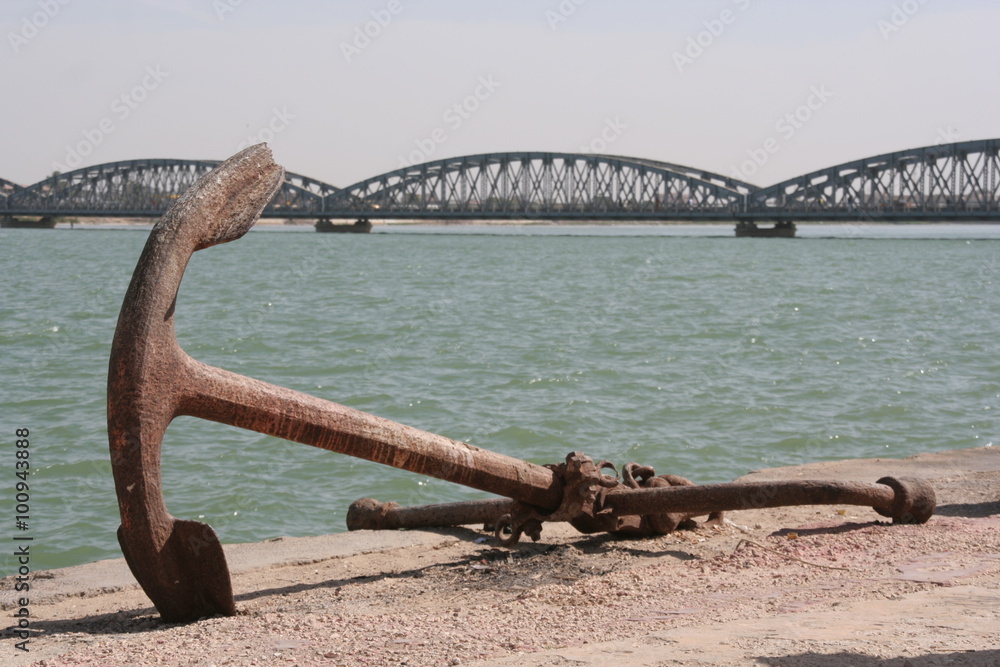 Fototapeta premium Quai à Saint Louis