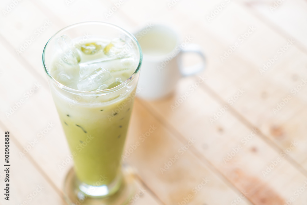 iced matcha latte iced matcha latte