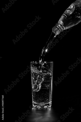 Wallpaper Mural Mineral water Torontodigital.ca