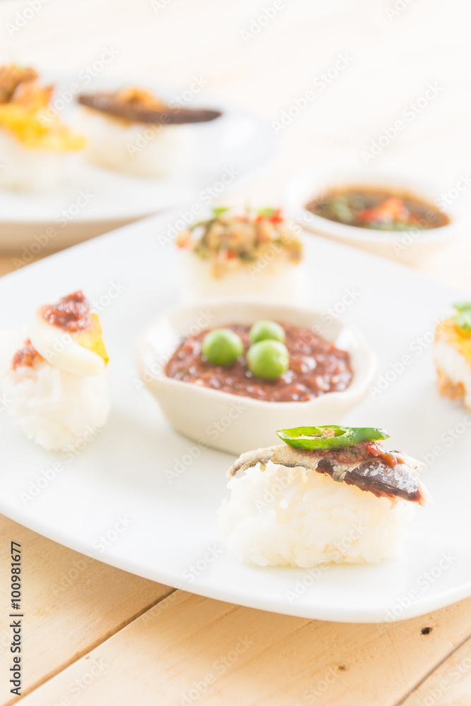Fried Mackerel with Shrimp Paste Sauce Sushi Fried Mackerel with Shrimp Paste Sauce Sushi