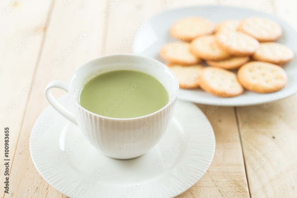 hot matcha latte hot matcha latte