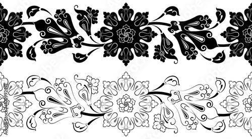 Lotus Çiçeği Çini Bordür Deseni