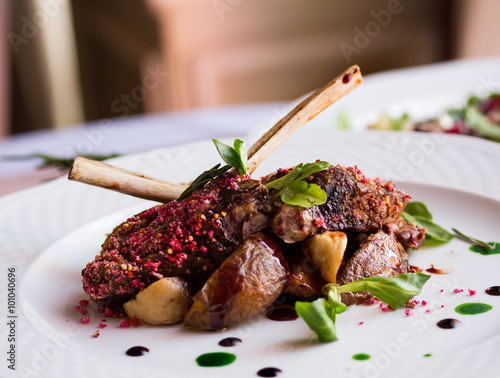 Rack of lamb with potato wedges