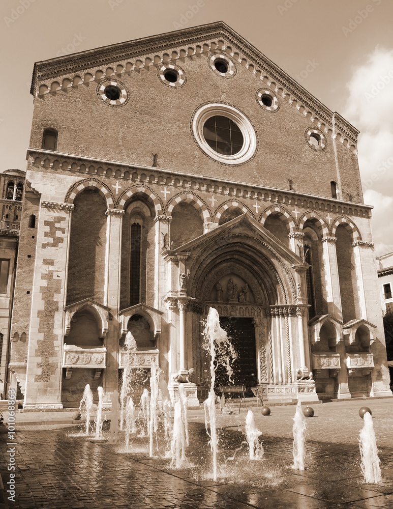 Saint Lawrence Church in the historic city of Vicenza in Italy