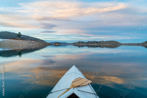 Fototapeta Naklejka Na Ścianę i Meble -  winter canoe paddling in Colorado