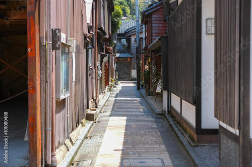 historical street(Bukeyashikiato, Ishikawa Pref.) © cocoa_fotolia