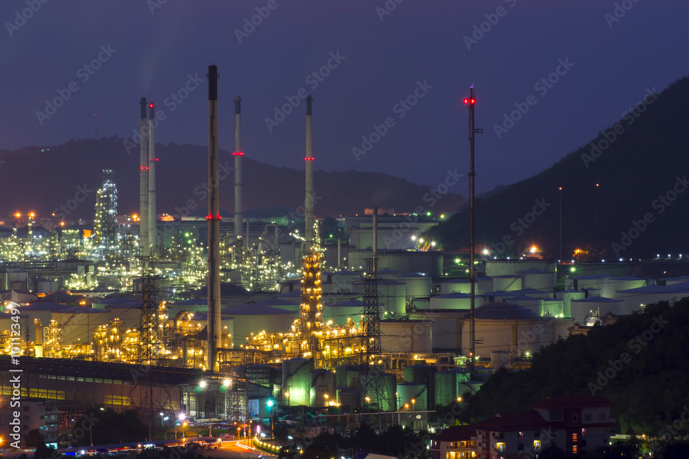 Factories, refineries, petrochemical plants, petroleum evening.