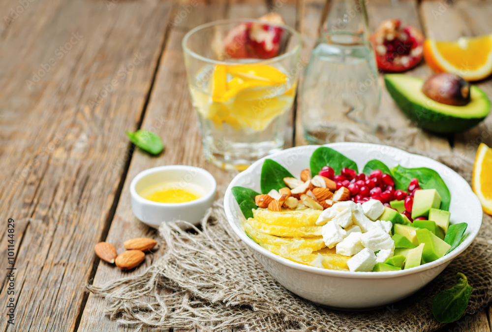 Spinach feta avocado pomegranate orange almond salad with orange Spinach feta avocado pomegranate orange almond salad with orange
