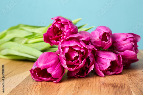 Fototapeta Naklejka Na Ścianę i Meble -  Schöner Blumenstrauß aus Tulpen