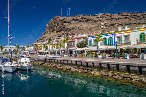 Hafenpromenade in Puerto de Mogán photo