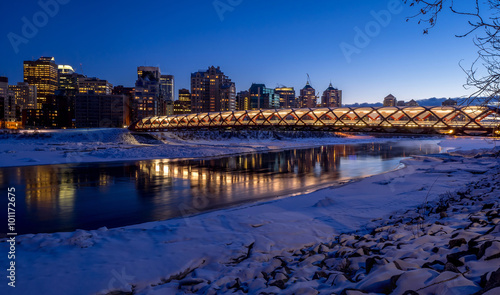 Calgary skyline in winter. © Jeff Whyte