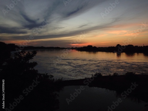 Die Elbe im Sonnenuntergang