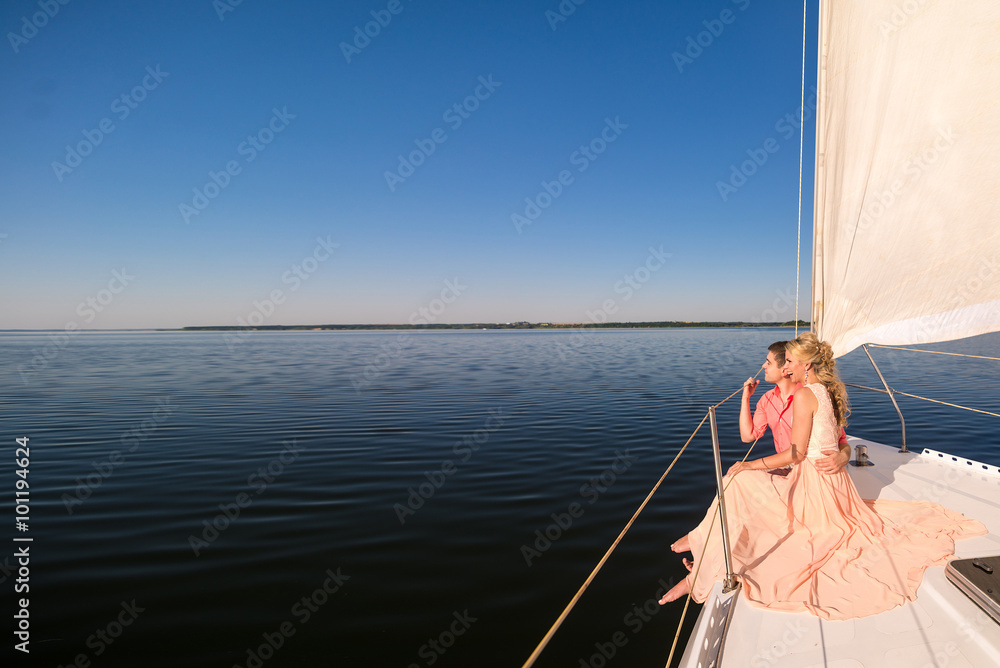 Fototapeta premium Couple on the yacht