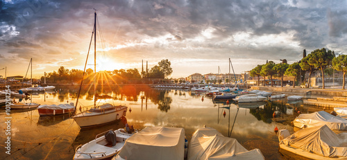 Fototapeta Naklejka Na Ścianę i Meble -  Lake Garda