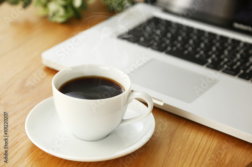 コーヒーとパソコン Coffee and PC