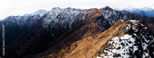 Montagne alpi, valsesia italia photo