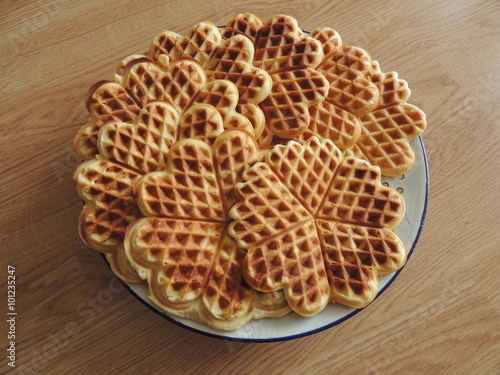 frische  Herzchen- Waffeln