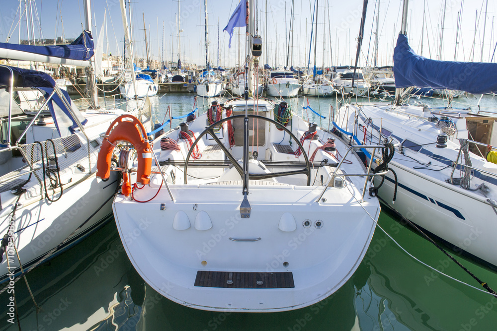 Fototapeta premium barche a vela nel porto di ostia vicino Roma Italia