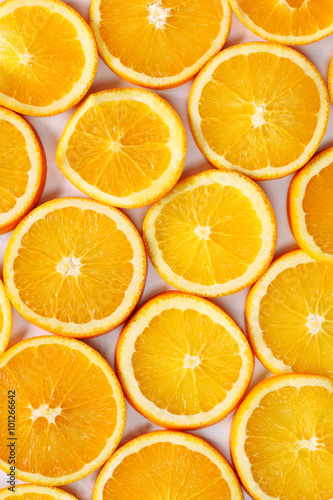 sliced fresh oranges