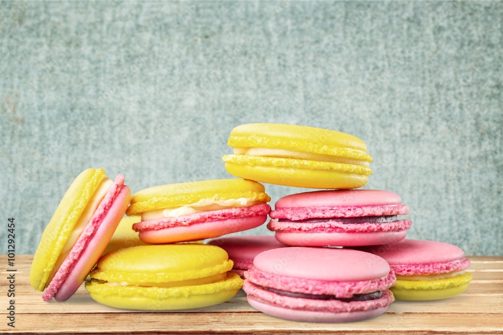 Macaron. Macaron.