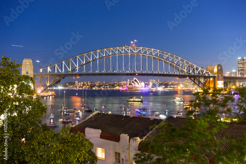 Sydney Harbor Bridge and Opera House © mezairi
