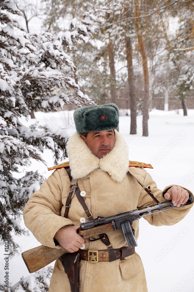 Fototapeta premium Defender of Stalingrad in a winter form