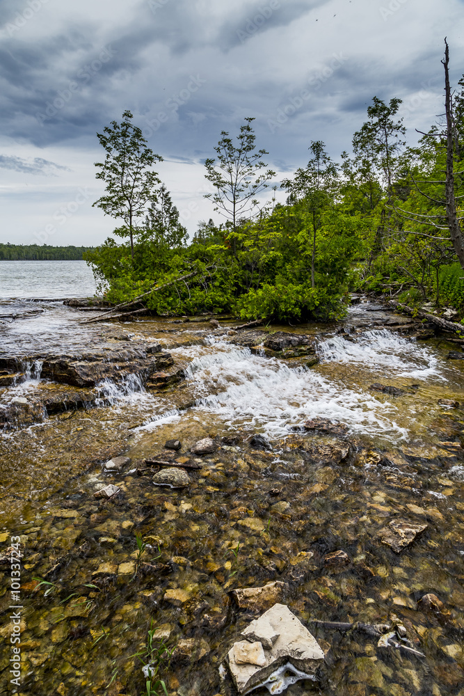small flowing waterfalls in nature landscape small flowing waterfalls in nature landscape