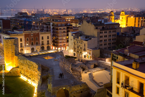  view of old Tarragona in night