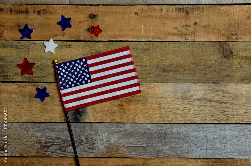 Ταπετσαρία American flag with red, white and blue stars