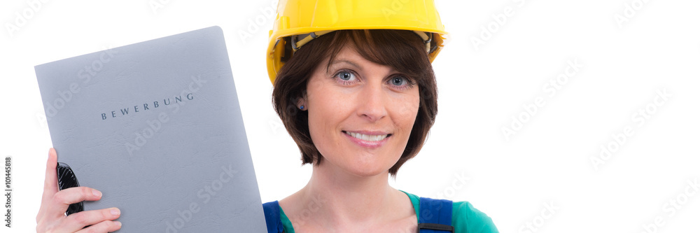 Nette Bauarbeiterin mit ihrer Bewerbungsmappe Nette Bauarbeiterin mit ihrer Bewerbungsmappe