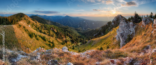 Fototapeta Naklejka Na Ścianę i Meble -  Panoramic view in Slovakia rural mountain scene
