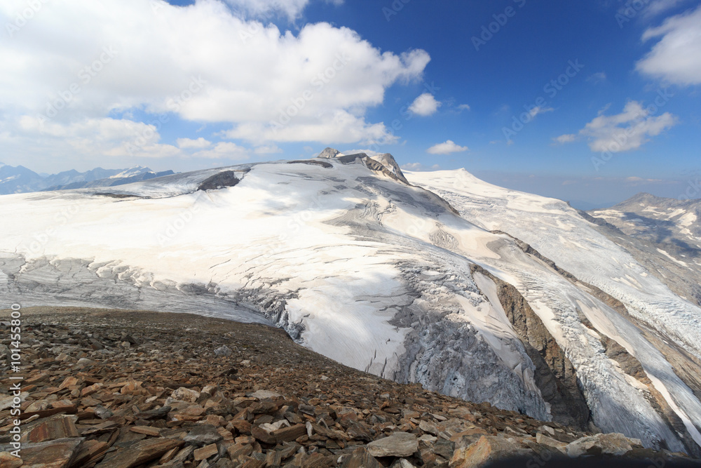 Mountain glacier panorama view with summits Rainerhorn, Großvenediger, Schwarze Wand and Kleinvenediger in Hohe Tauern Alps, Austria