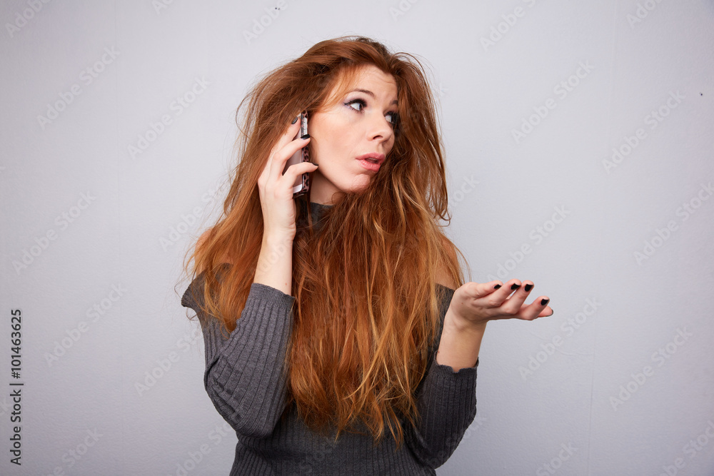 Fotografie unpleasant telephone conversation