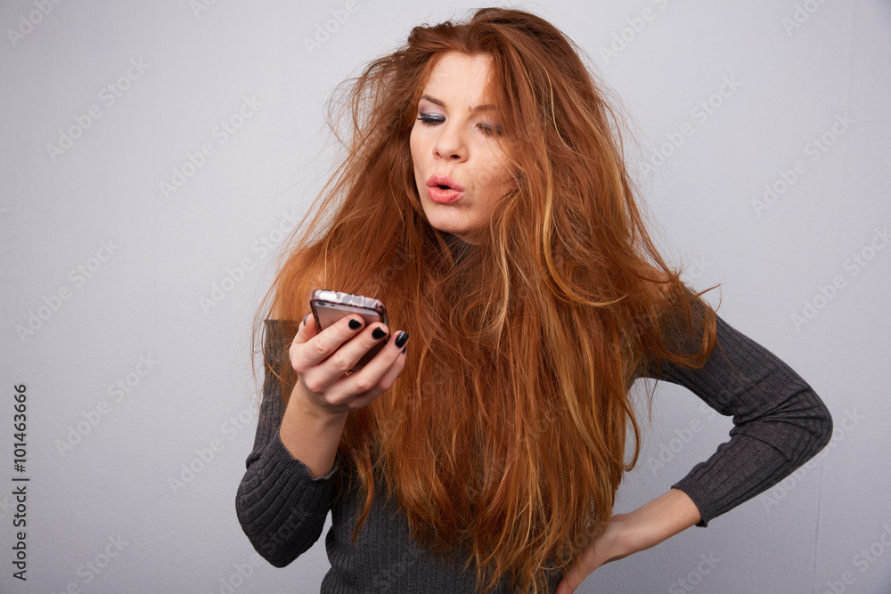 Fotografie unpleasant telephone conversation