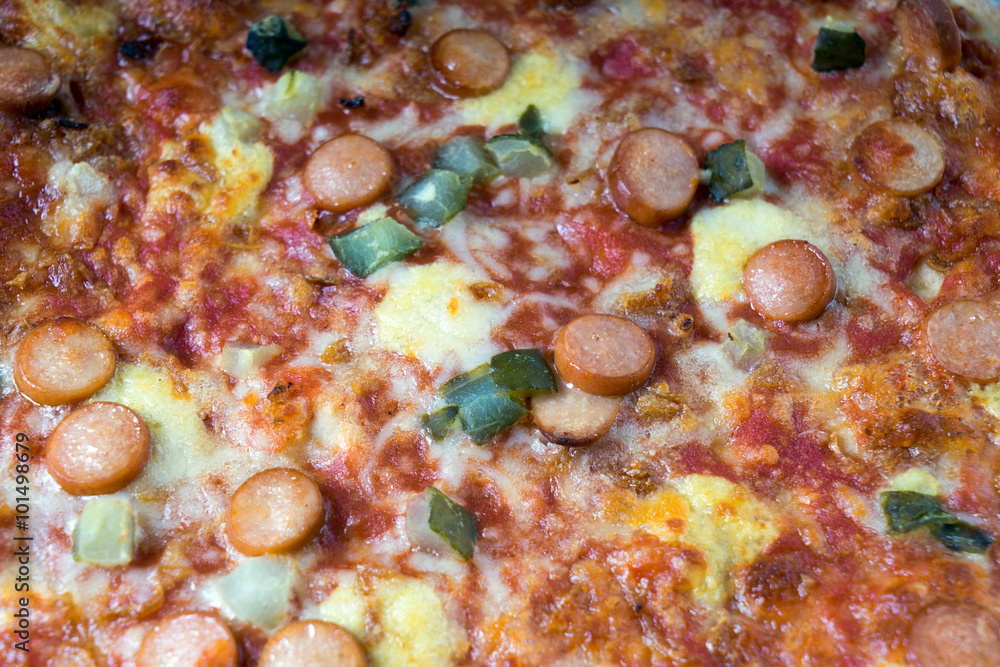 Pizza / Pizza topped with sausage, vegetables and cheese Pizza / Pizza topped with sausage, vegetables and cheese