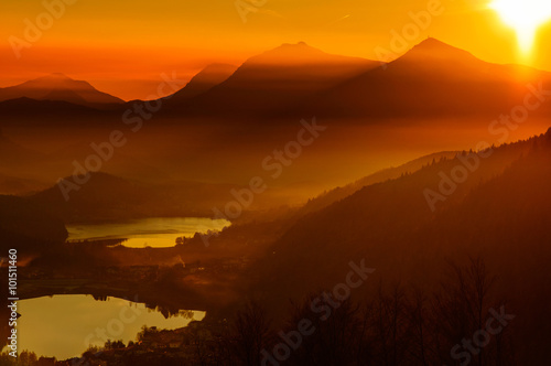 Tramonto sui 2 laghi © Franco Visintainer