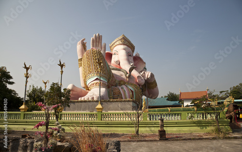 Статуя Ганеша в индуистском храме. Таиланд
