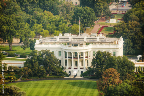 The White Hiuse aerial view in Washington, DC photo